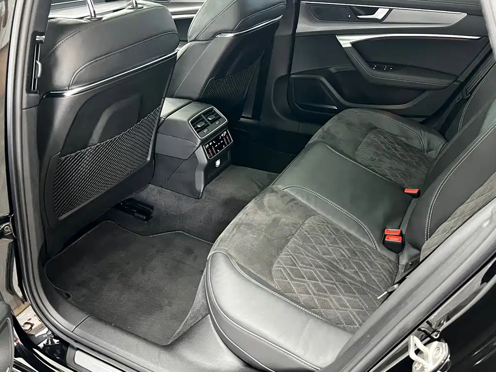 Audi A6L — миниатюра 21