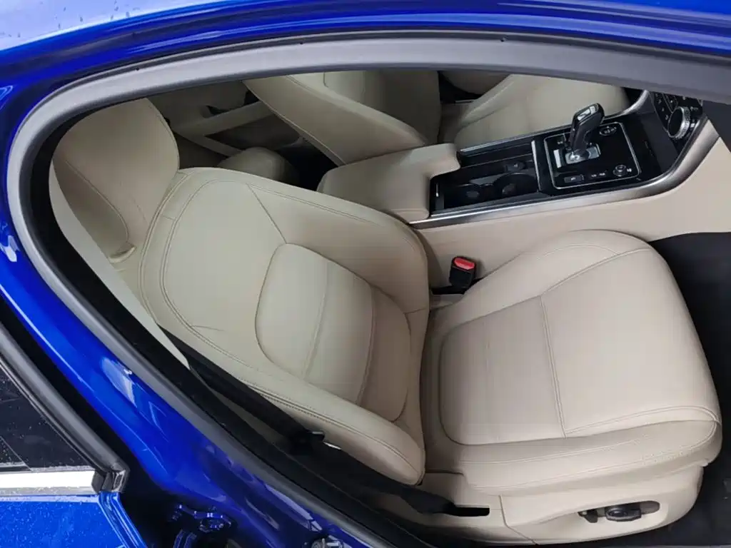 Jaguar XEL — миниатюра 25