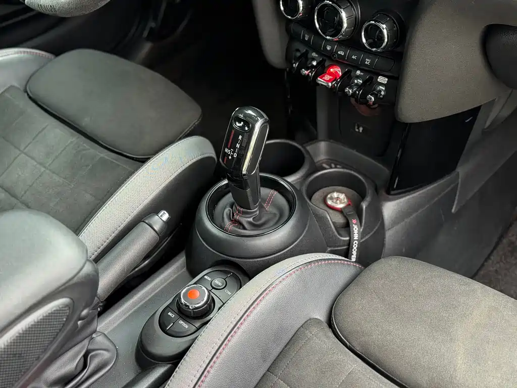 MINI Mini — миниатюра 8