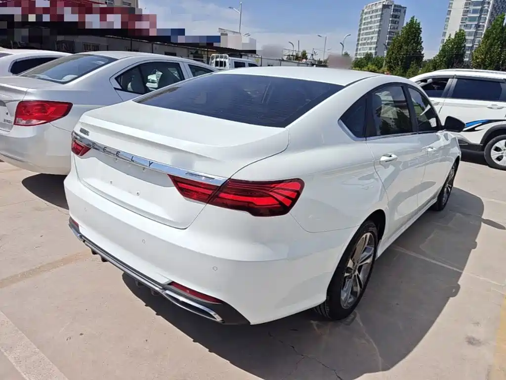 Geely Binrui — миниатюра 7