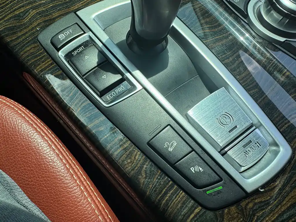 BMW X3 (Import) — миниатюра 30