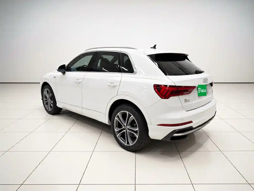 Audi Q3 — миниатюра 4