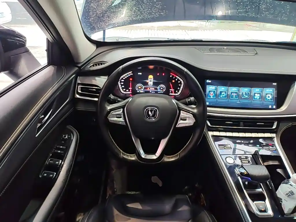 Changan CS85 COUPE — миниатюра 11