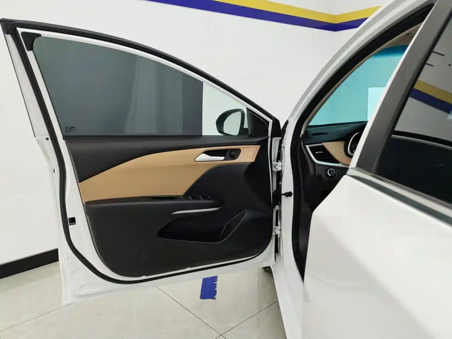 Chevrolet Monza — миниатюра 7