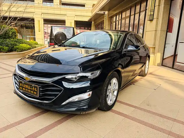 Chevrolet Malibu XL