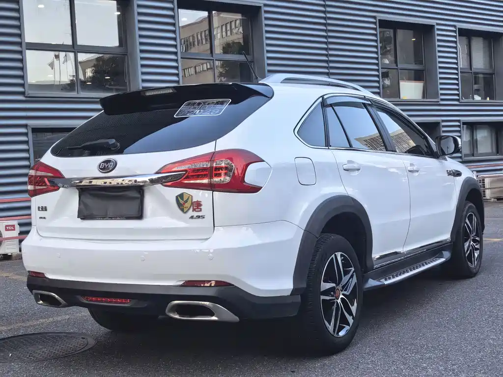 BYD Tang New Energy — миниатюра 7