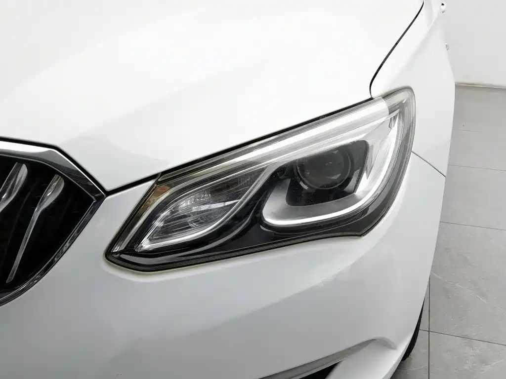 Buick Excelle — миниатюра 7