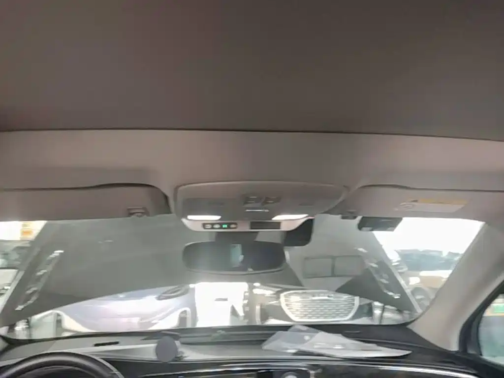 Buick Envision Plus — миниатюра 18