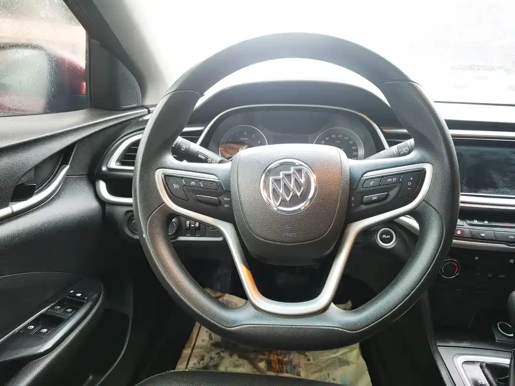 Buick Excelle — миниатюра 15