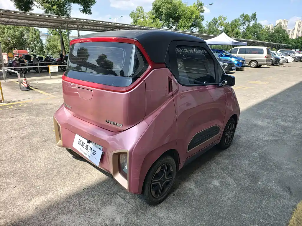 Baojun E200 — миниатюра 5