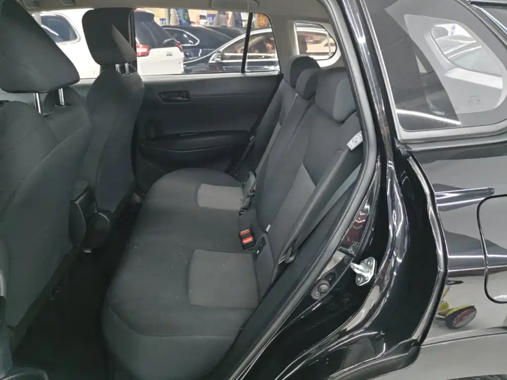 Toyota Frontlander — миниатюра 13