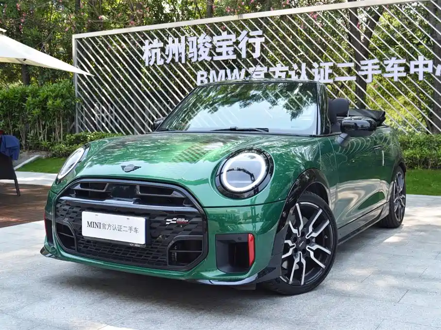 Купить MINI Mini JCW