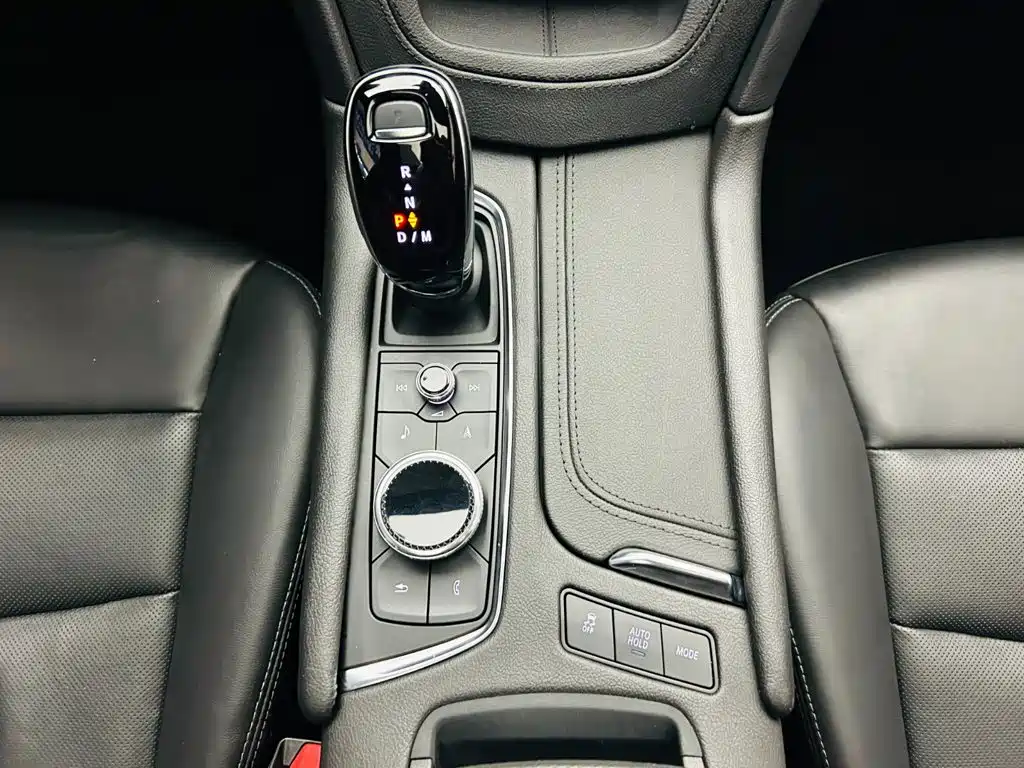 Cadillac XT6 — миниатюра 17