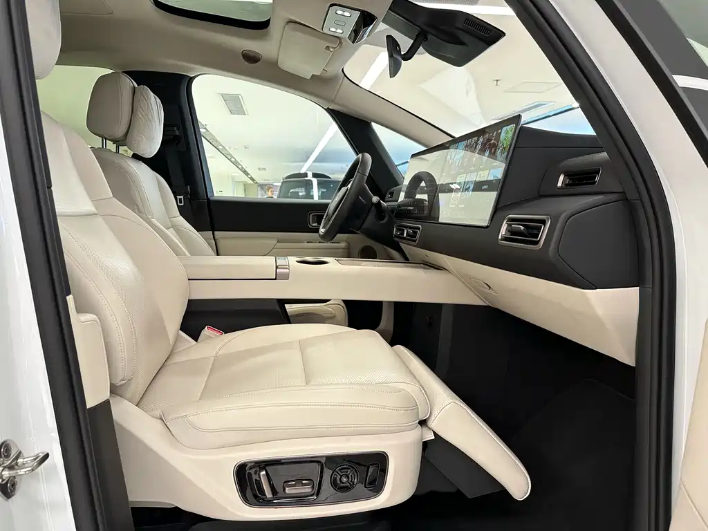 Li Auto Li MEGA — миниатюра 11