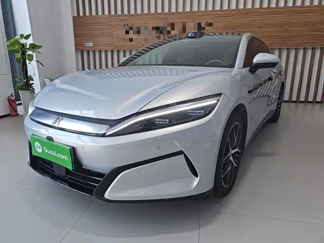 2025 BYD Han