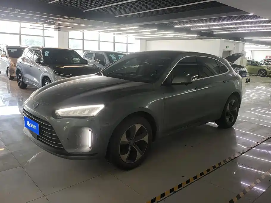 AITO Wenjie AITO M5