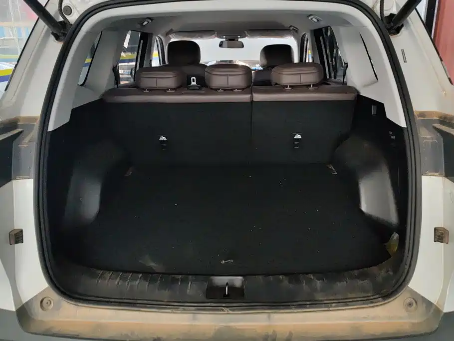 Wuling Xingguang 560 — миниатюра 4