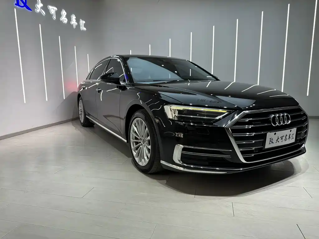Audi A8 — миниатюра 3