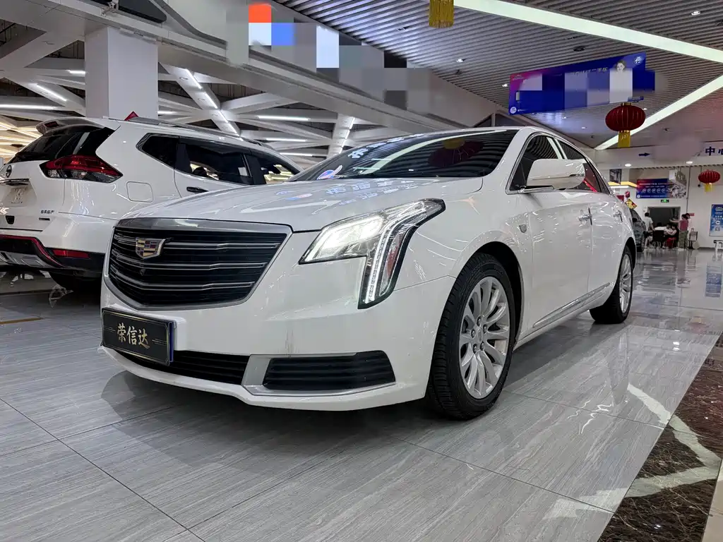 Cadillac XTS