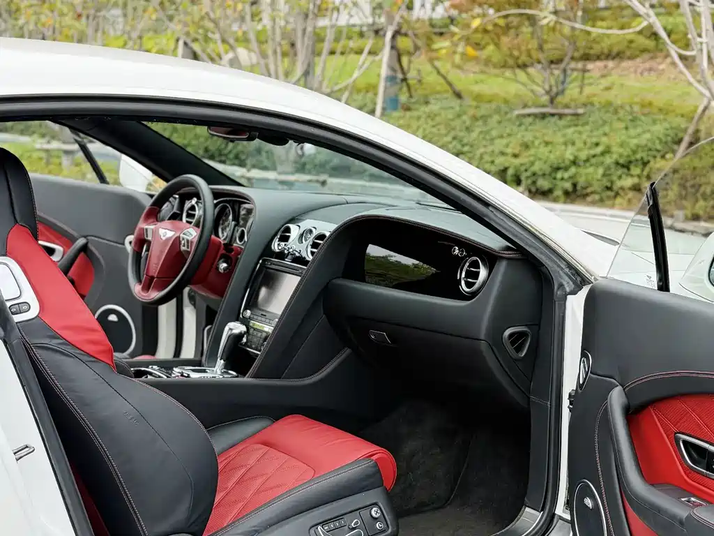 Bentley Continental — миниатюра 9