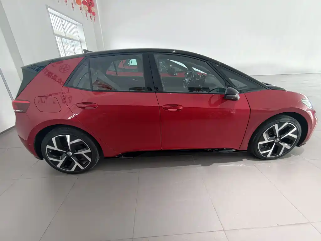 Volkswagen ID.3 — миниатюра 3