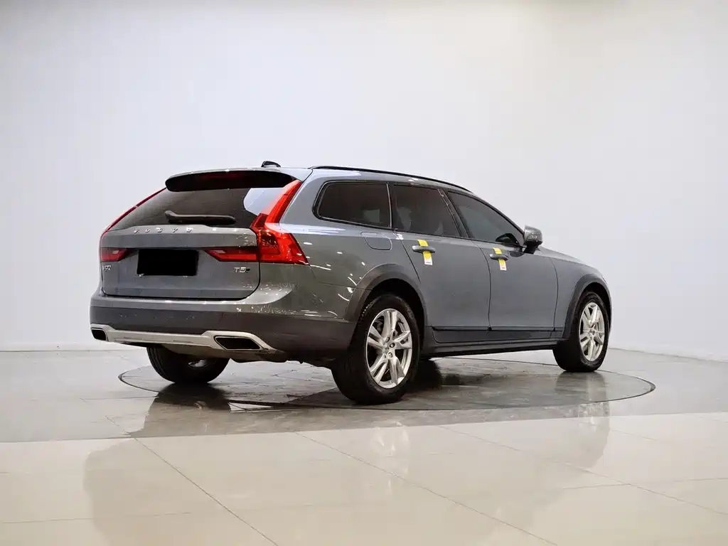 Volvo V90 2017 Cross Country T5 AWD