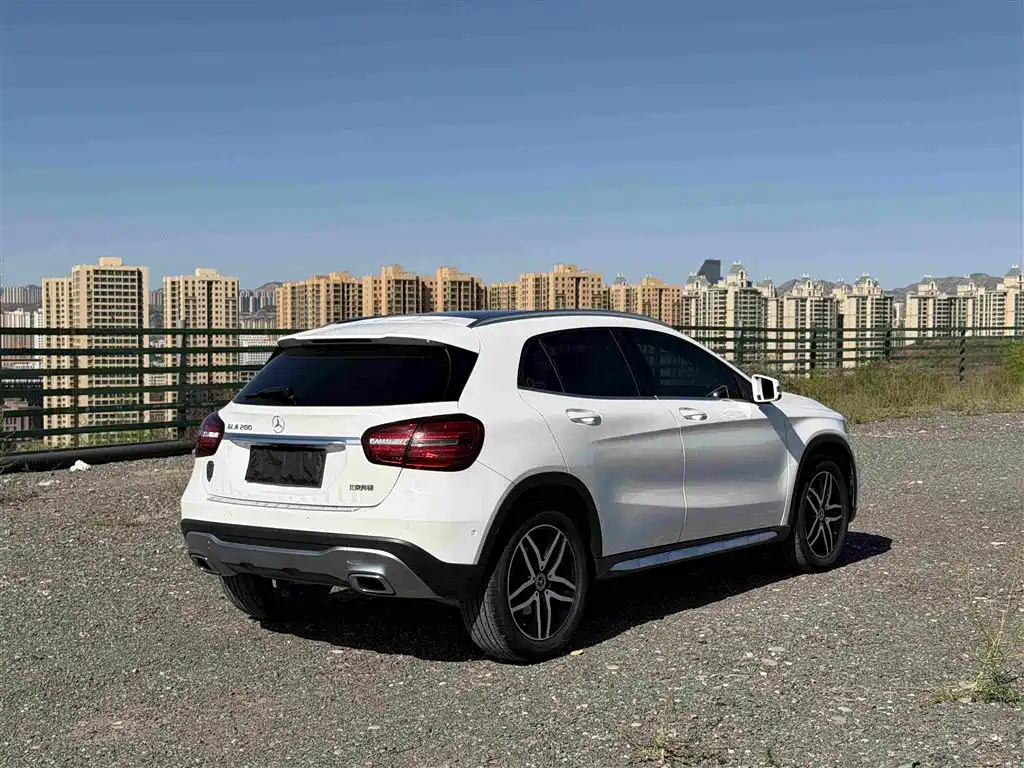 Mercedes-Benz GLA — миниатюра 4