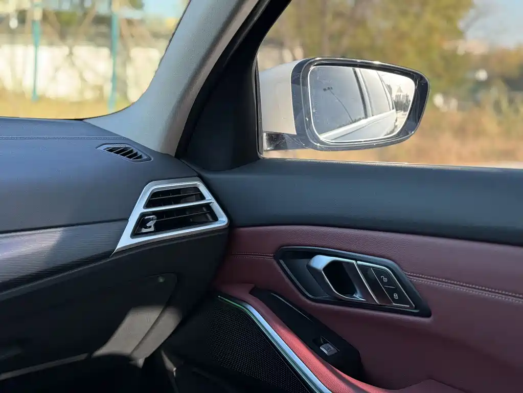 BMW 3 Series 3 2024 325Li M Sport
