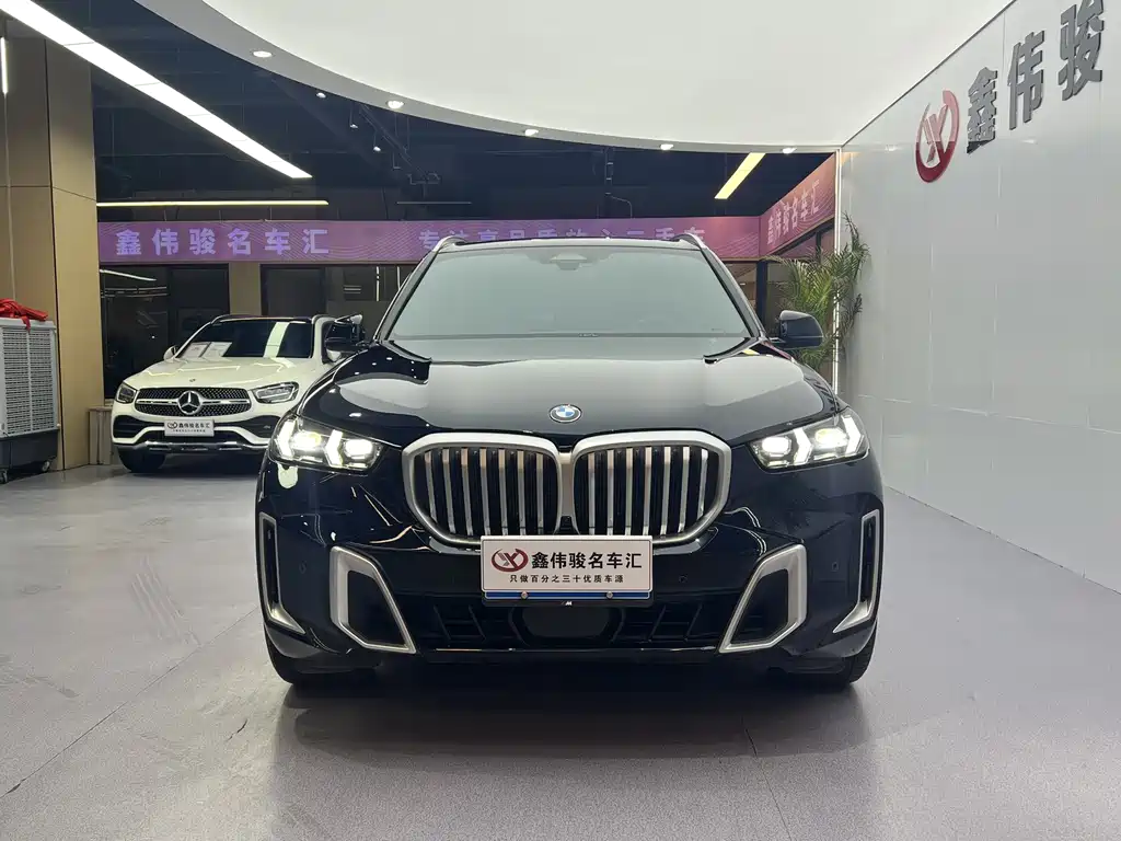 BMW X5 2023 xDrive 40Li M Sport