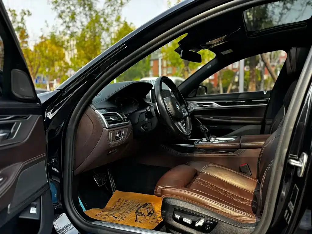 BMW 7 Series 7 2019 730Li M Sport