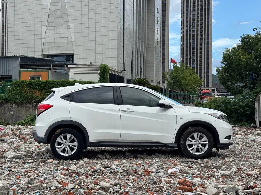 Honda Vezel — миниатюра 10