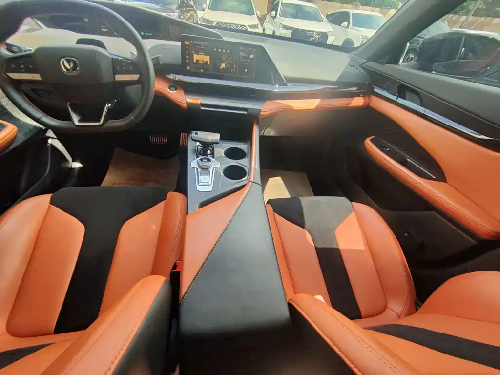 Changan UNI-V — миниатюра 11