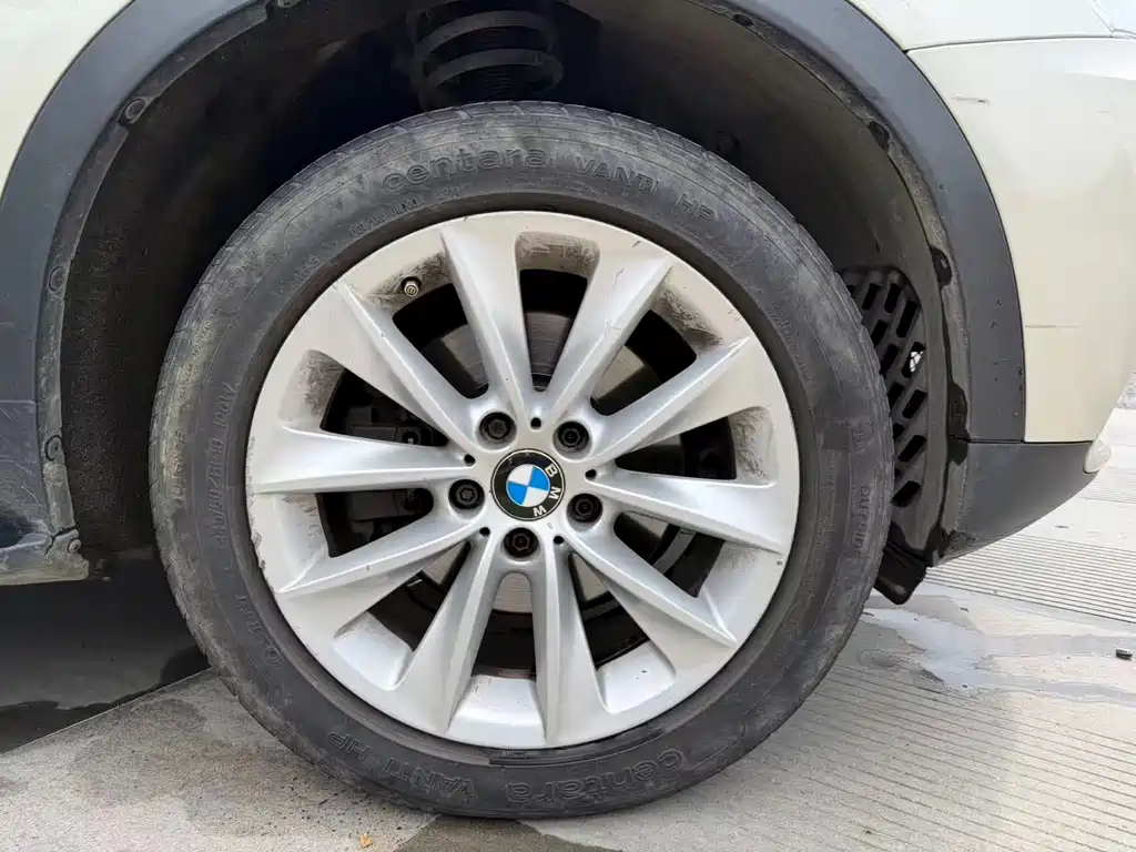 BMW X3 (Import) — миниатюра 17