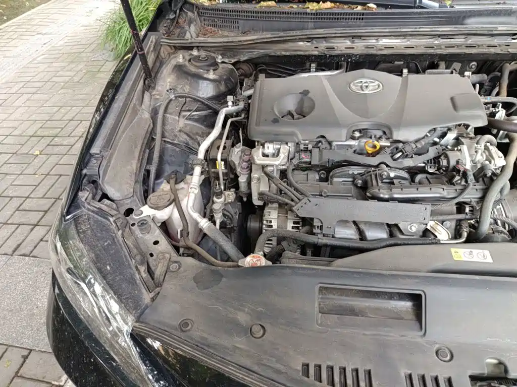 Toyota Camry — миниатюра 21