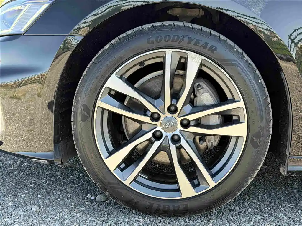 Audi A6L — миниатюра 14