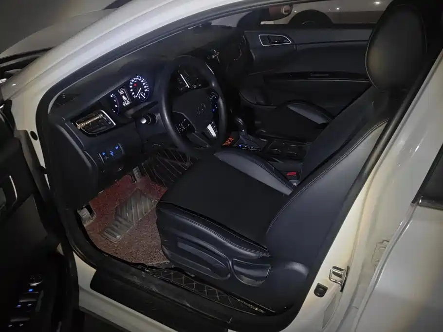 Hyundai Mistra — миниатюра 9