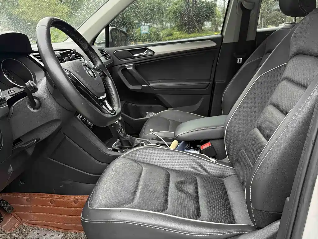 Volkswagen Tiguan L PHEV 430PHEV Hybrid Flagship Edition, фото 5