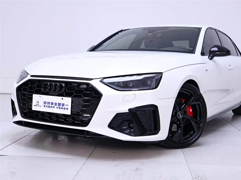 Audi A4L 2024 40 TFSI Luxury