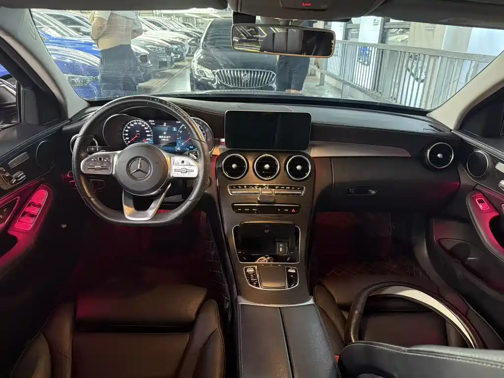 Mercedes-Benz C-Class — миниатюра 6