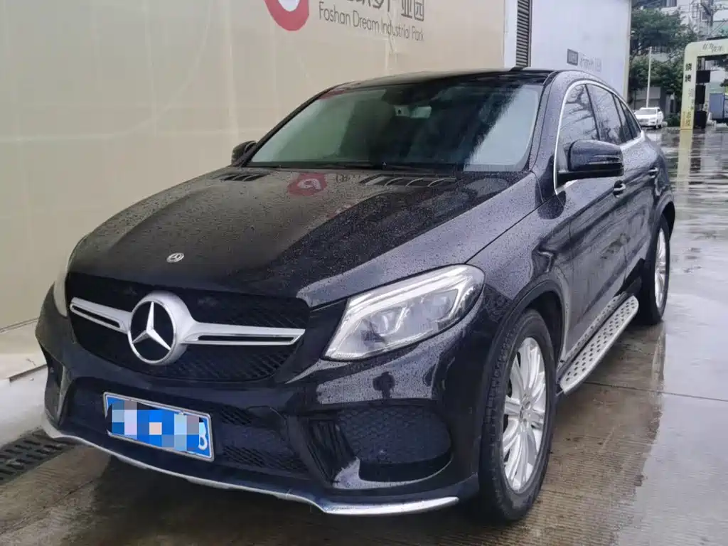 Mercedes-Benz GLE Coupe 2018 GLE 320 4MATIC Coupe SUV