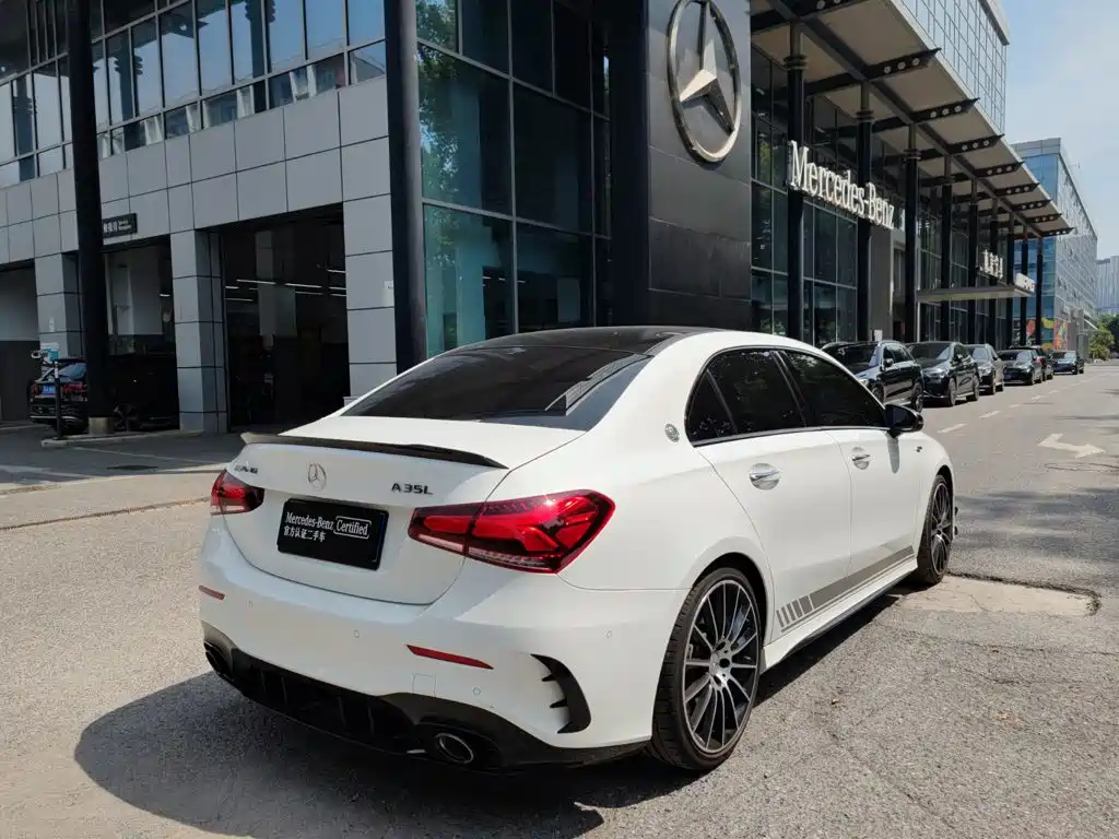Mercedes-Benz A-Class AMG — миниатюра 3