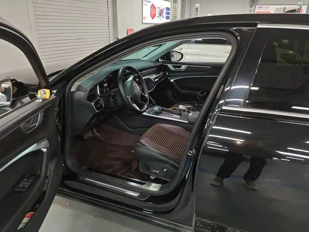 Audi A6L — миниатюра 4