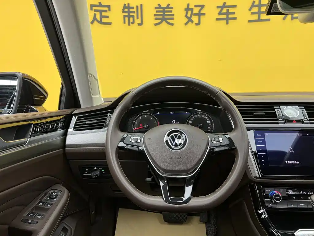 Volkswagen Phideon — миниатюра 33