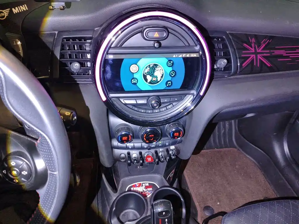 MINI Mini — миниатюра 9