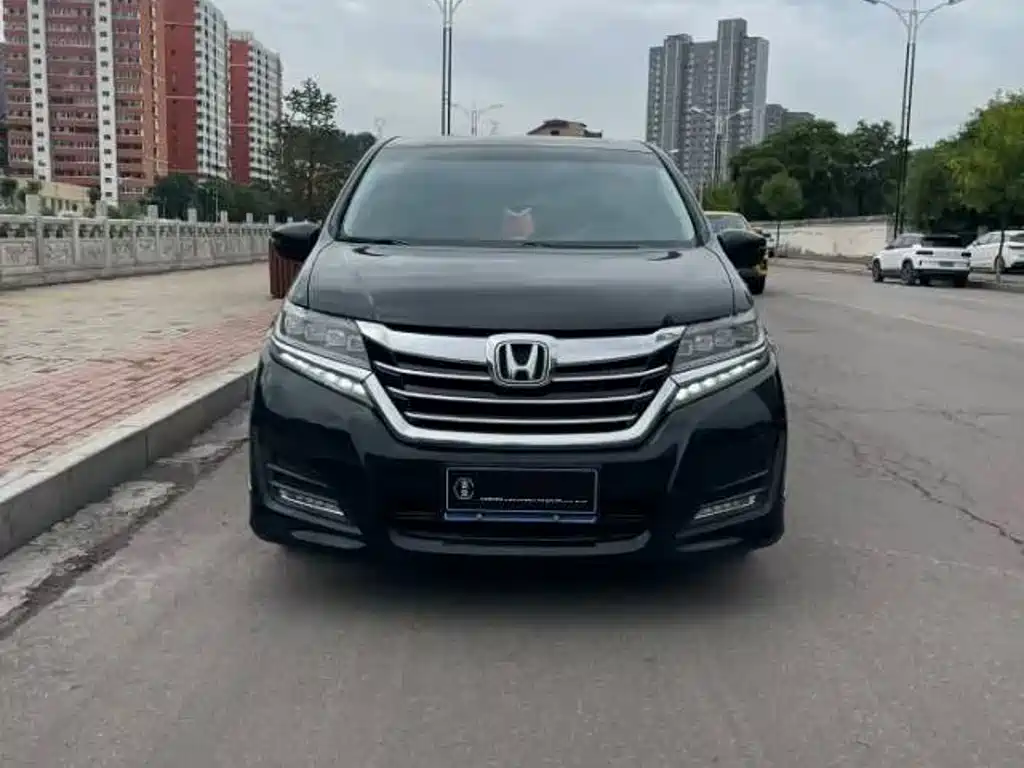 Honda Elysion — миниатюра 2