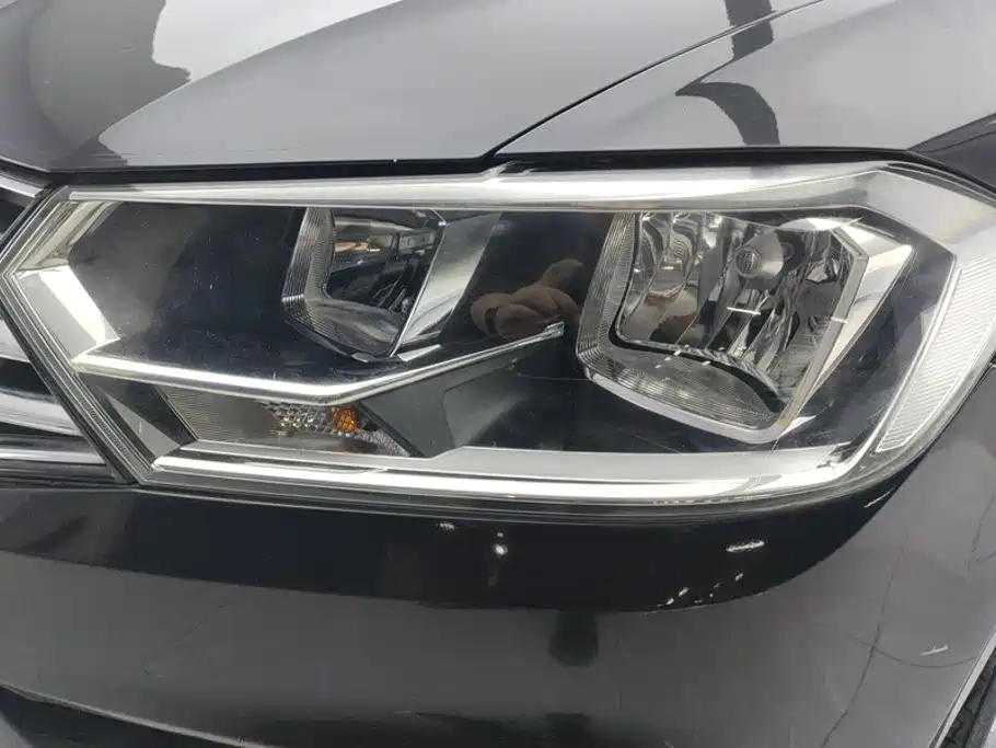 Volkswagen Bora — миниатюра 5