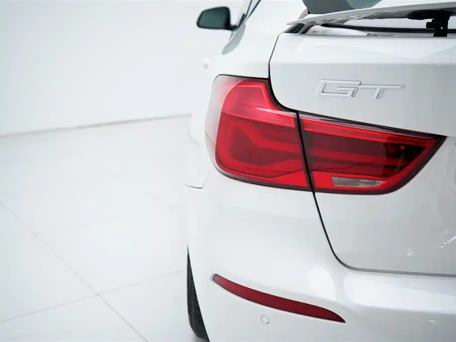 BMW 3 Series GT 3 GT 2017 320i Fashion