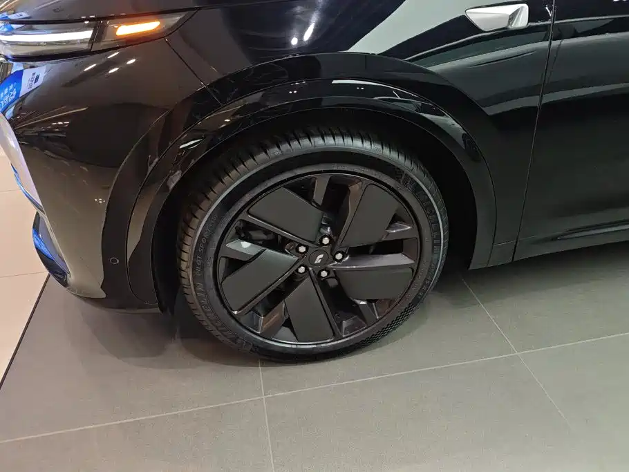 Li Auto L7 2025 Ultra