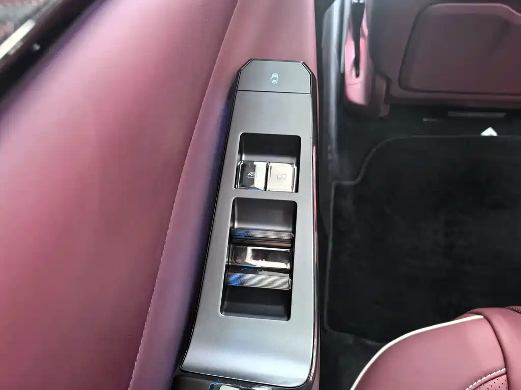Denza Denza Z9GT — миниатюра 16