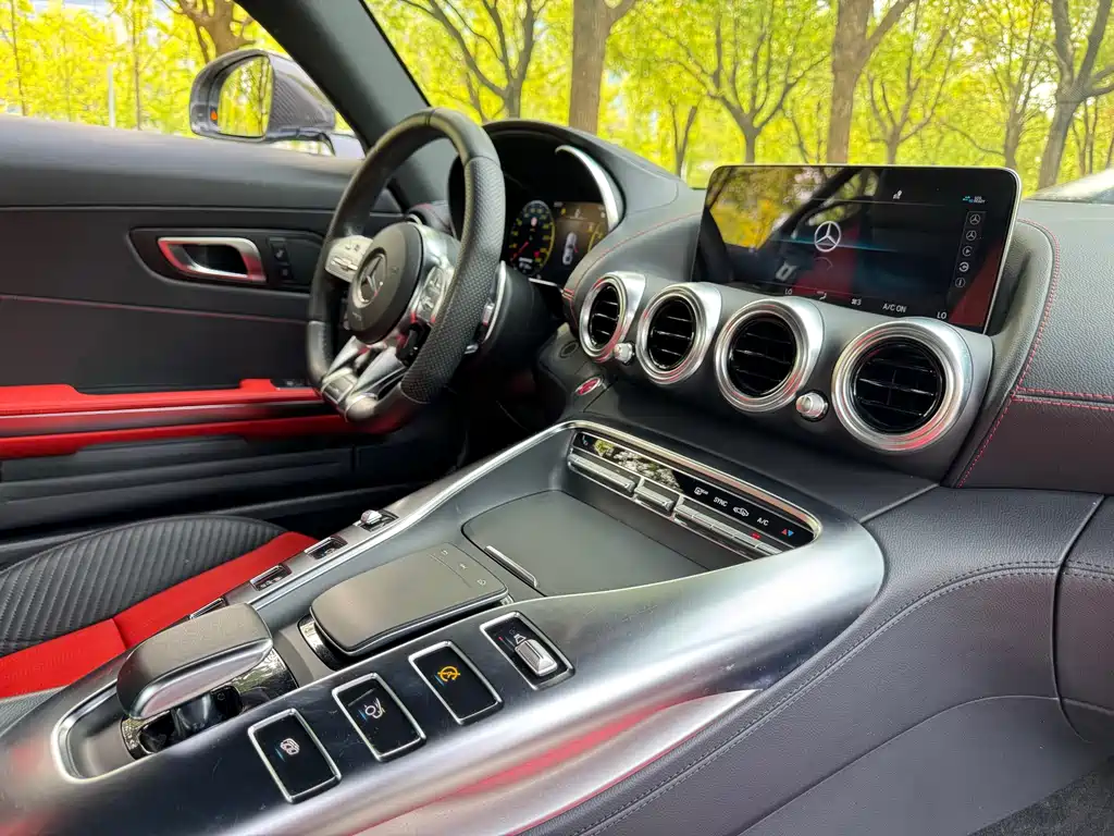 Mercedes-Benz AMG GT — миниатюра 6
